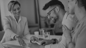 ¿Qué hace una correduría de seguros por ti realmente?